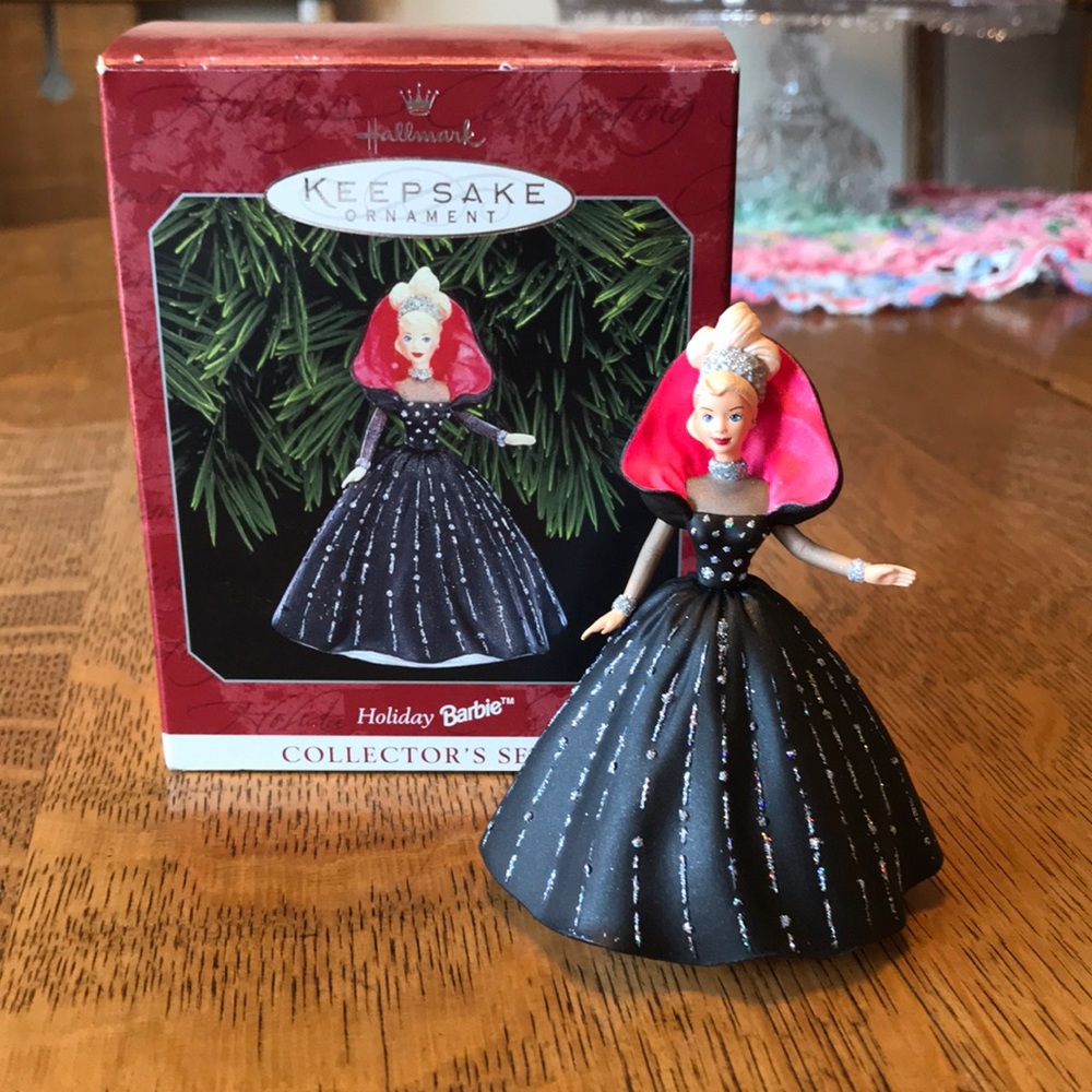 [Hallmark] Holiday Barbie Collector’s Series 1998
